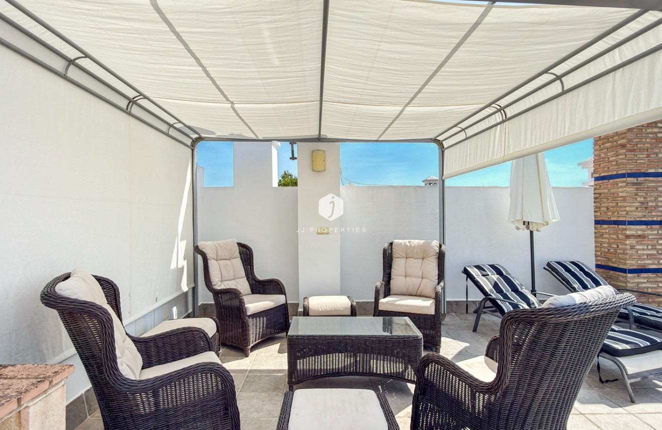 Aus zweiter Hand - Wohnung -
Orihuela Costa - Costa Blanca