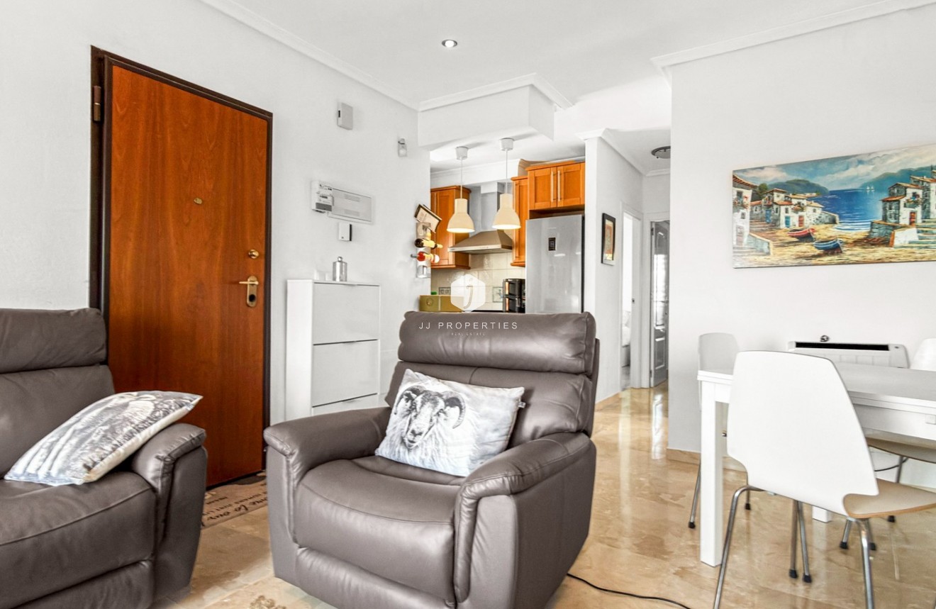 Aus zweiter Hand - Wohnung -
Orihuela Costa - Costa Blanca