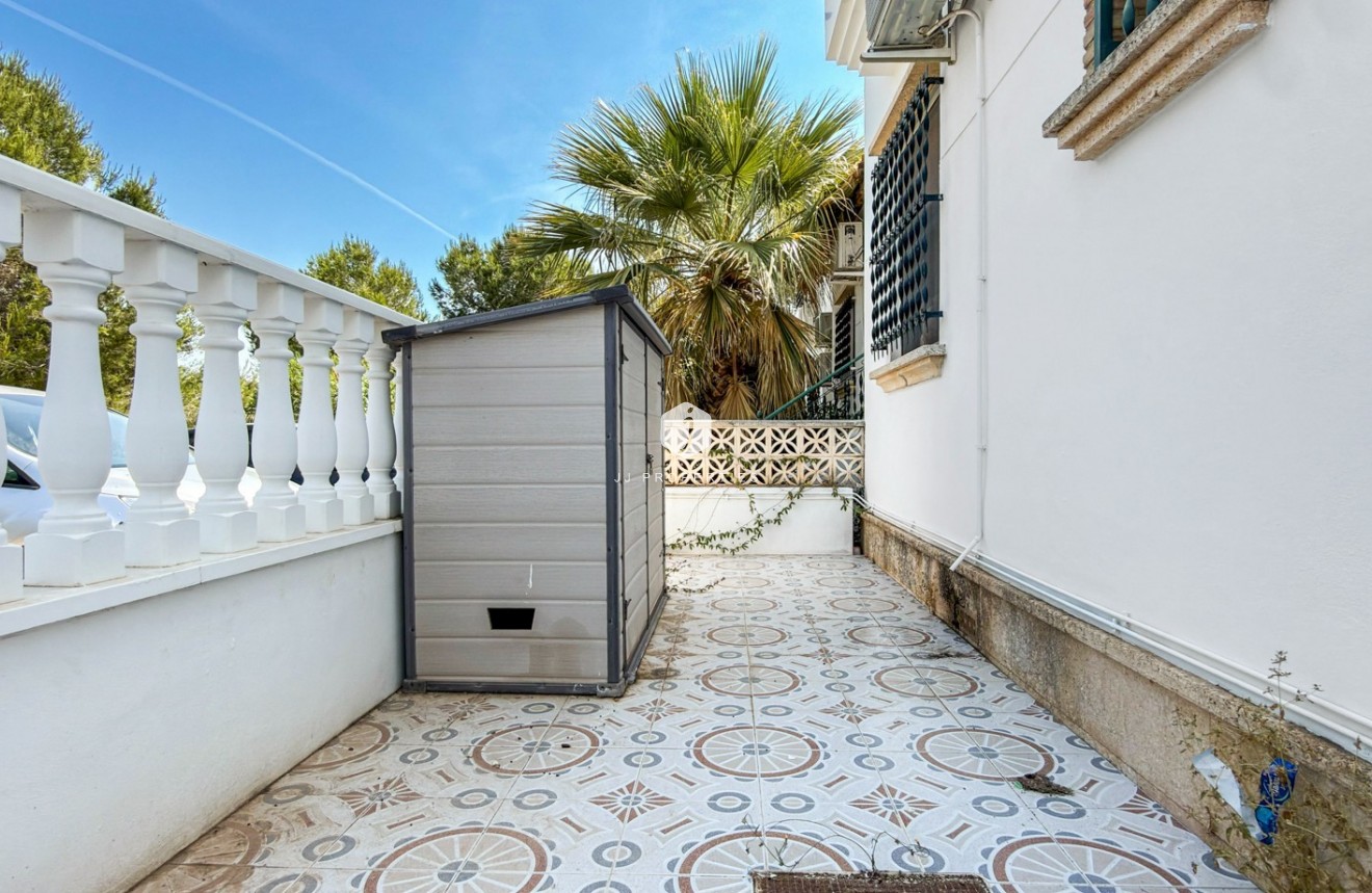 Aus zweiter Hand - Wohnung -
Orihuela Costa - Costa Blanca
