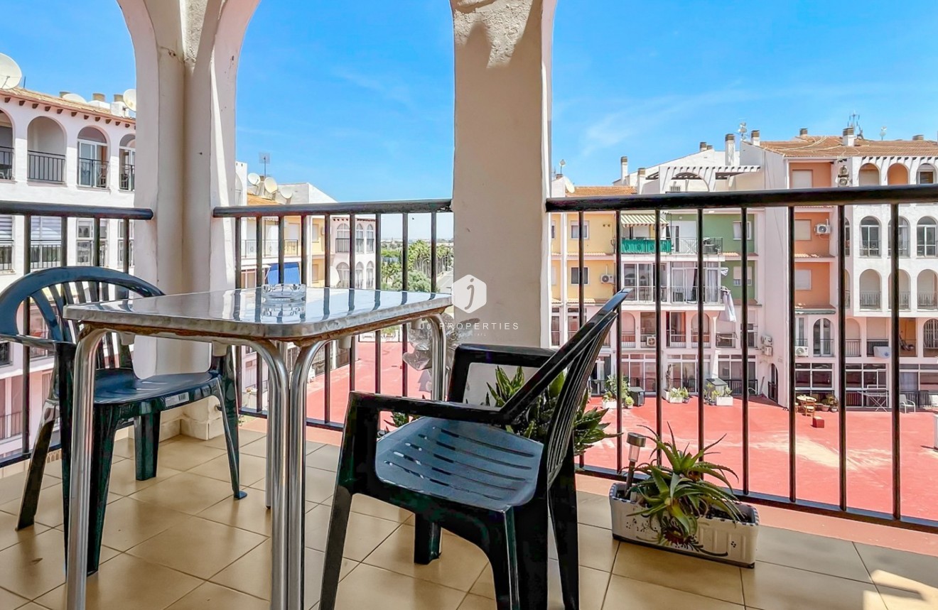 Segunda mano - Apartamento / piso -
Torrevieja - Costa Blanca