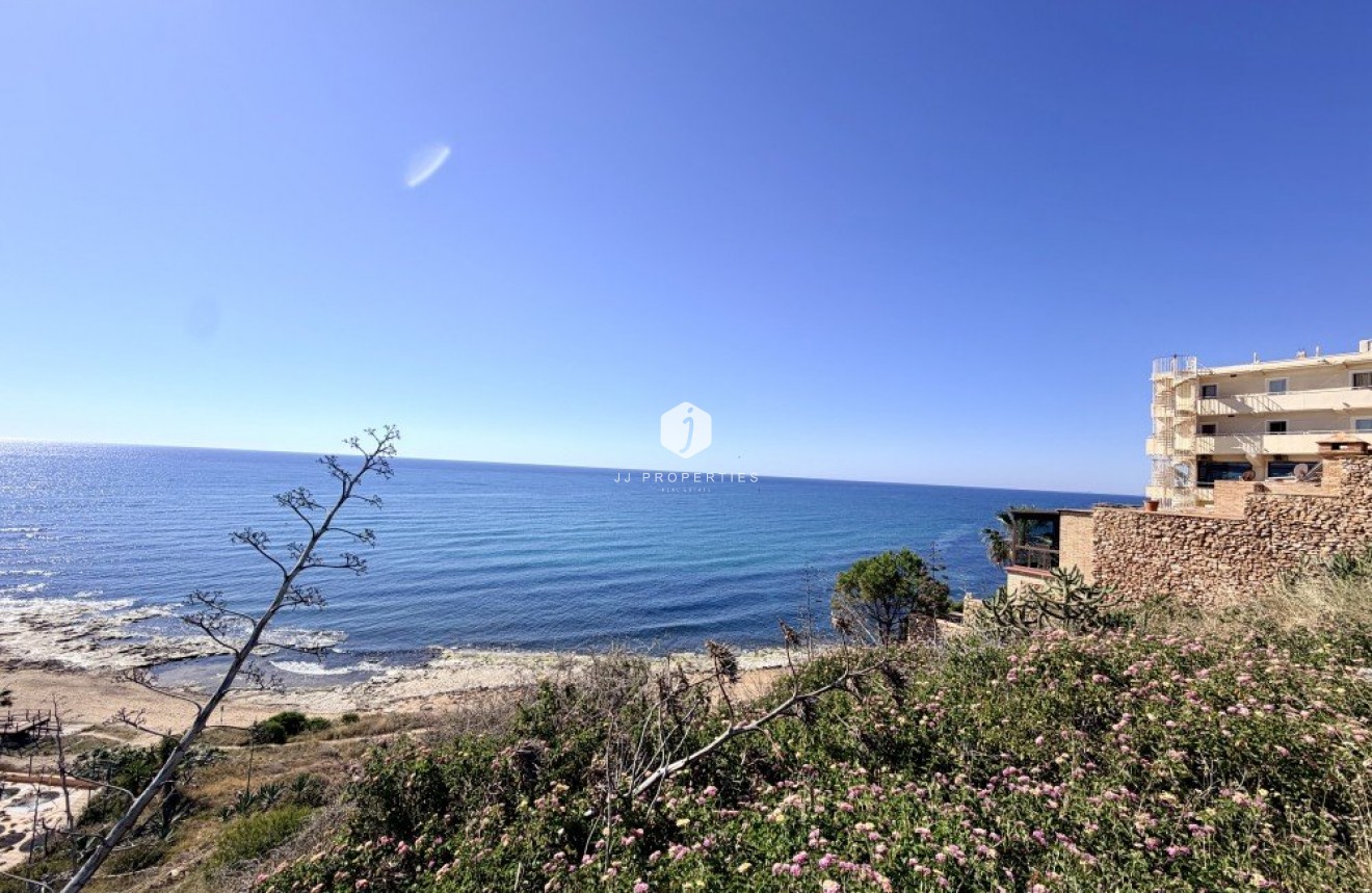 D'occasion - Chalet -
Torrevieja - Costa Blanca