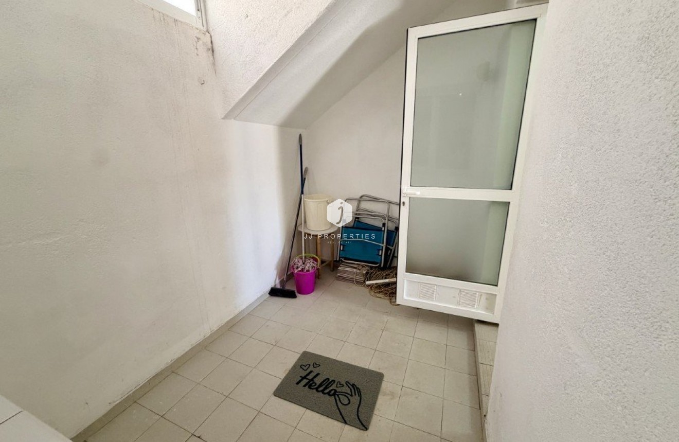 D'occasion - Chalet -
Torrevieja - Costa Blanca