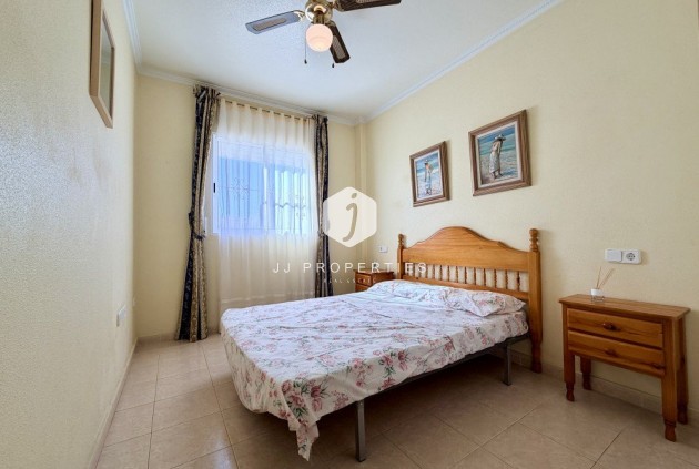 D'occasion - Chalet -
Torrevieja - Costa Blanca