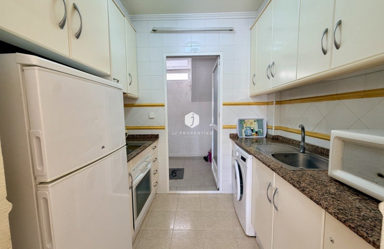 D'occasion - Chalet -
Torrevieja - Costa Blanca