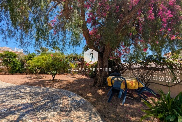 Aus zweiter Hand - Villa -
Ciudad Quesada - Costa Blanca