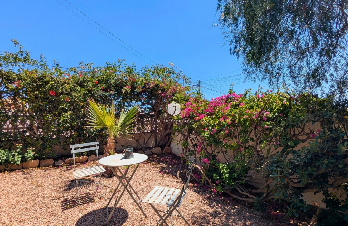 Aus zweiter Hand - Villa -
Ciudad Quesada - Costa Blanca