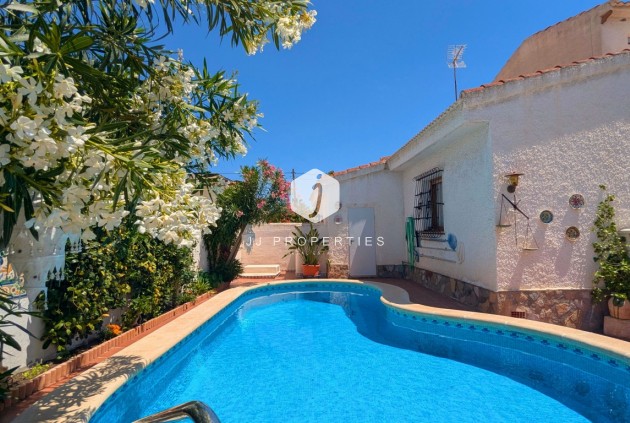 Aus zweiter Hand - Villa -
Ciudad Quesada - Costa Blanca
