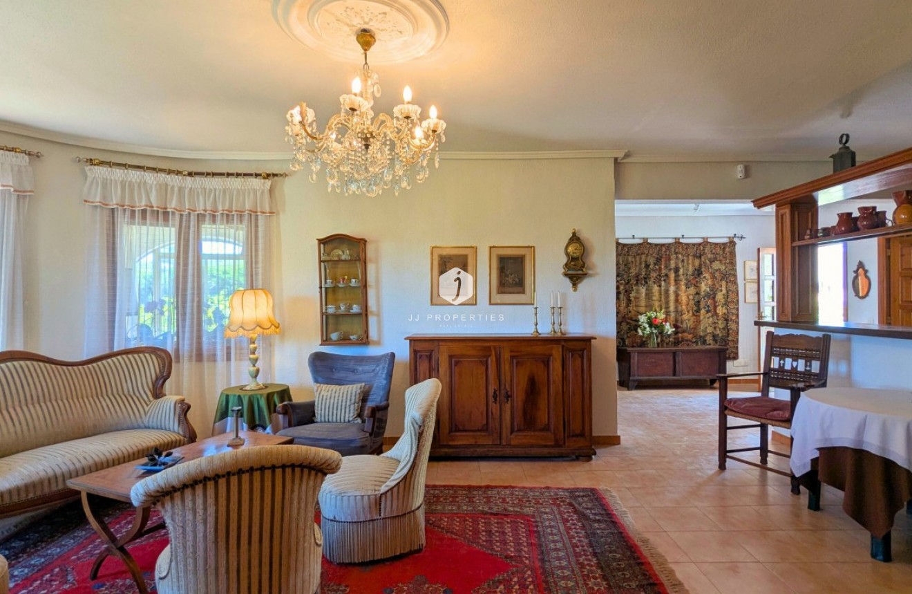 Aus zweiter Hand - Villa -
Ciudad Quesada - Costa Blanca