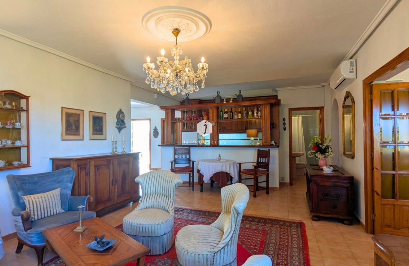 Aus zweiter Hand - Villa -
Ciudad Quesada - Costa Blanca