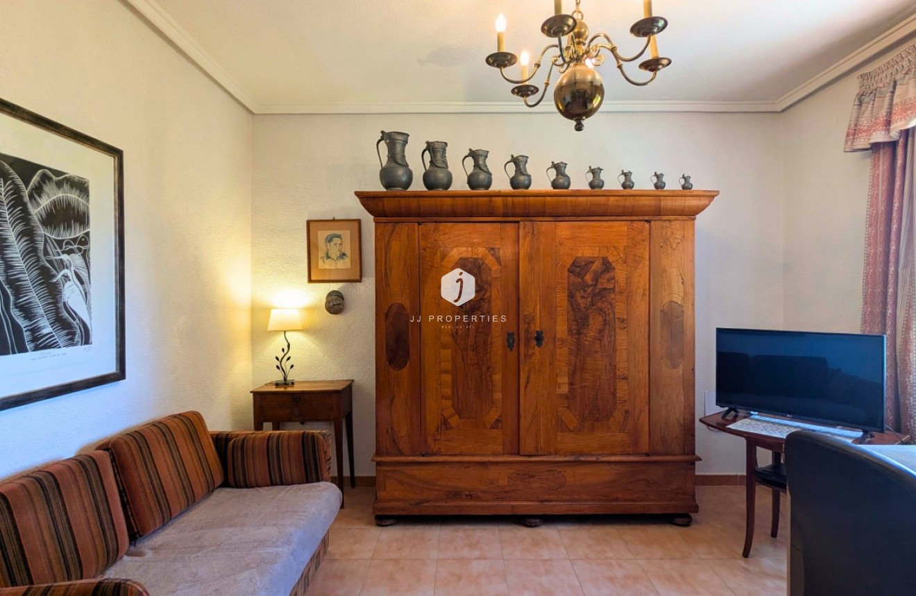 Aus zweiter Hand - Villa -
Ciudad Quesada - Costa Blanca