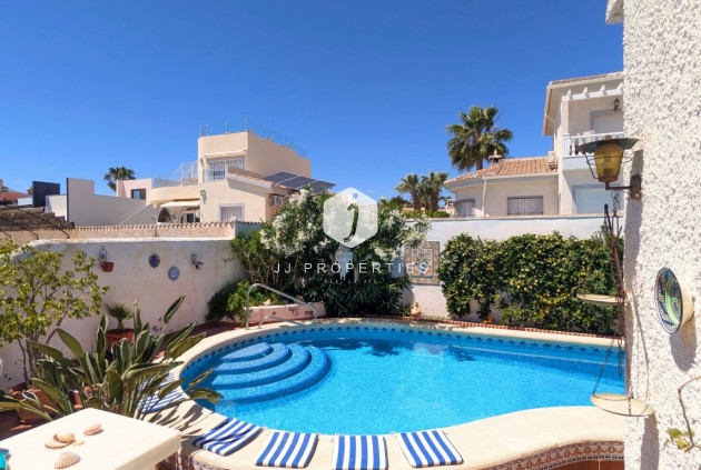 Aus zweiter Hand - Villa -
Ciudad Quesada - Costa Blanca