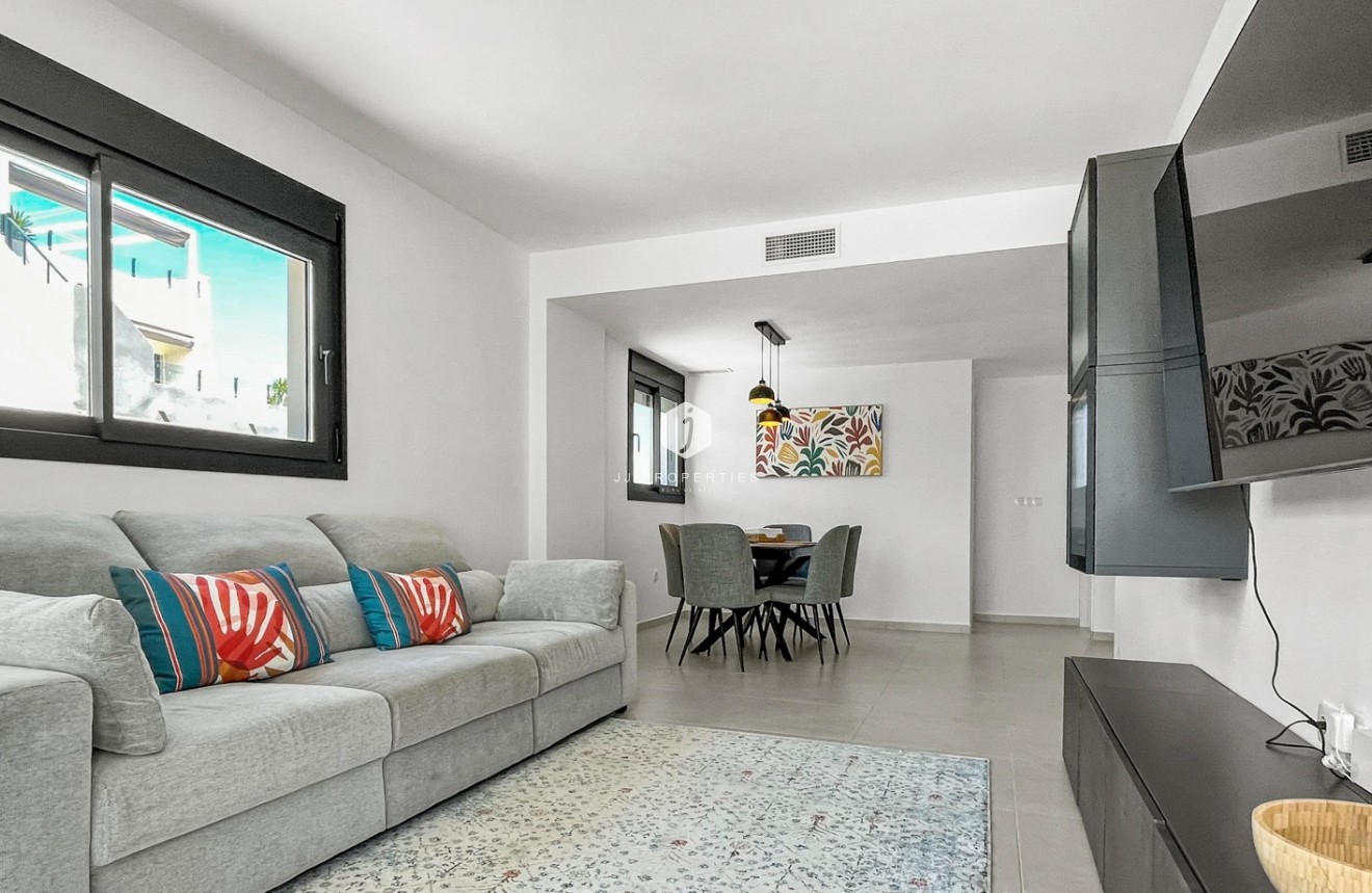 D'occasion - Appartement -
Orihuela Costa - Costa Blanca