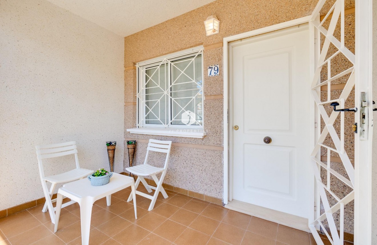 Tweedehands - Bungalow -
Torrevieja - Aguas Nuevas 1