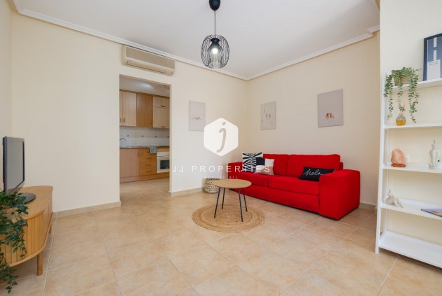 Tweedehands - Bungalow -
Torrevieja - Aguas Nuevas 1