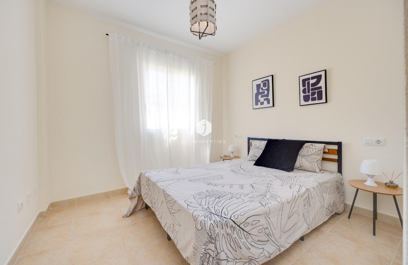 Tweedehands - Bungalow -
Torrevieja - Aguas Nuevas 1