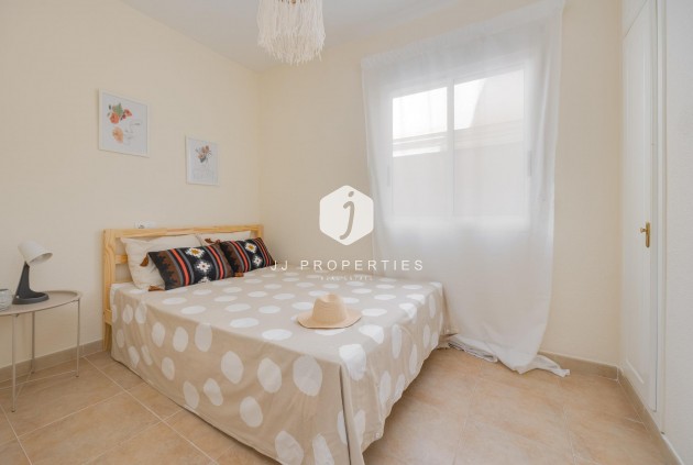 Tweedehands - Bungalow -
Torrevieja - Aguas Nuevas 1