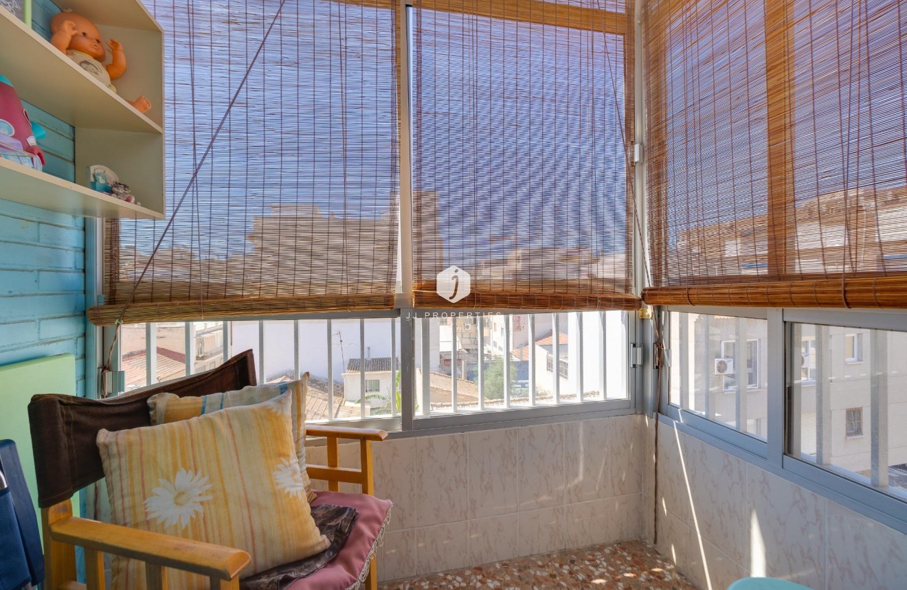 D'occasion - Appartement -
Torrevieja - Centro