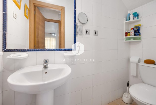 D'occasion - Chalet -
Torrevieja - La veleta