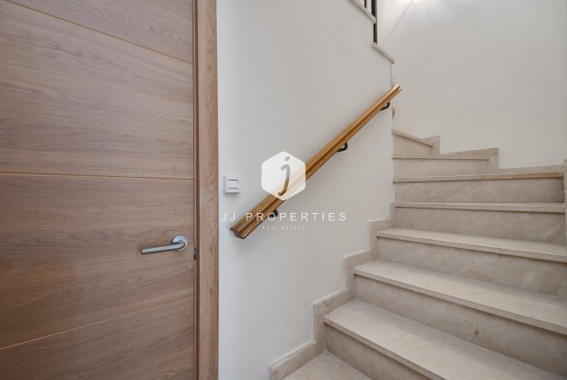 D'occasion - Chalet -
Torrevieja - La veleta