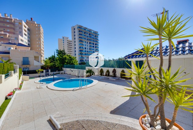 D'occasion - Chalet -
Torrevieja - La veleta