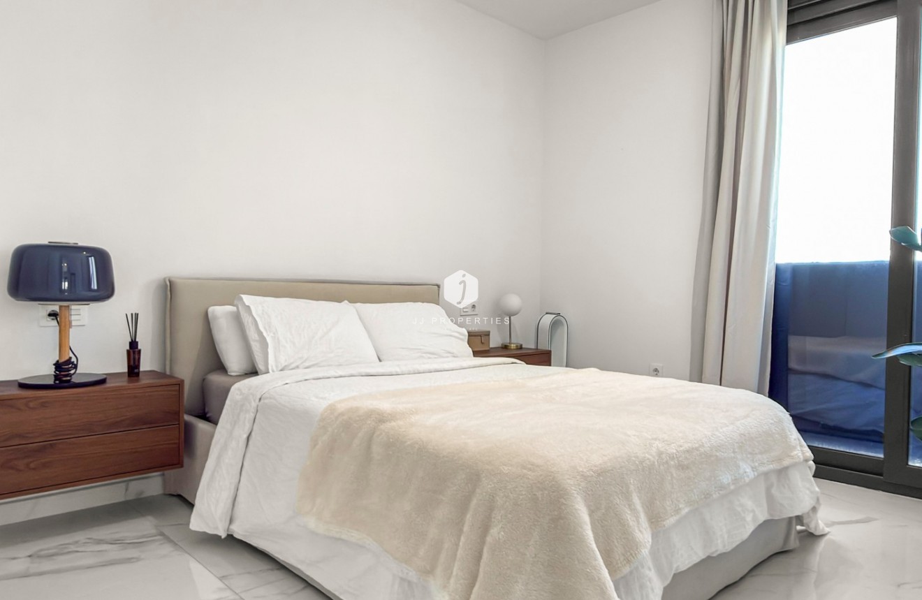 Aus zweiter Hand - Wohnung -
Orihuela Costa - Costa Blanca