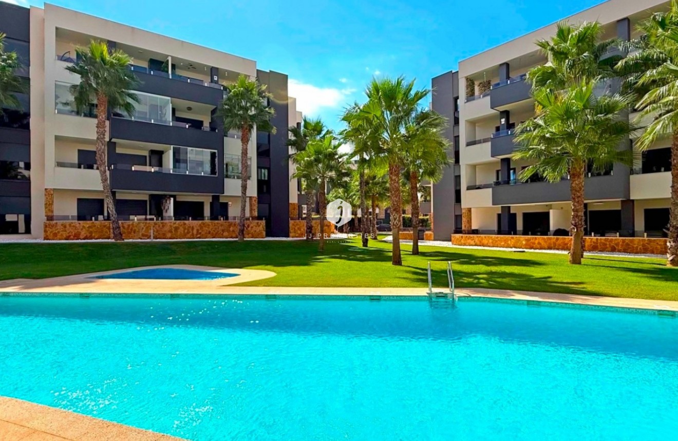 Aus zweiter Hand - Wohnung -
Orihuela Costa - Costa Blanca