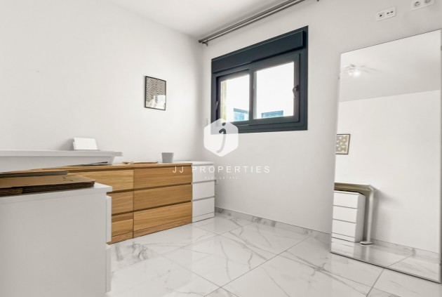 Aus zweiter Hand - Wohnung -
Orihuela Costa - Costa Blanca