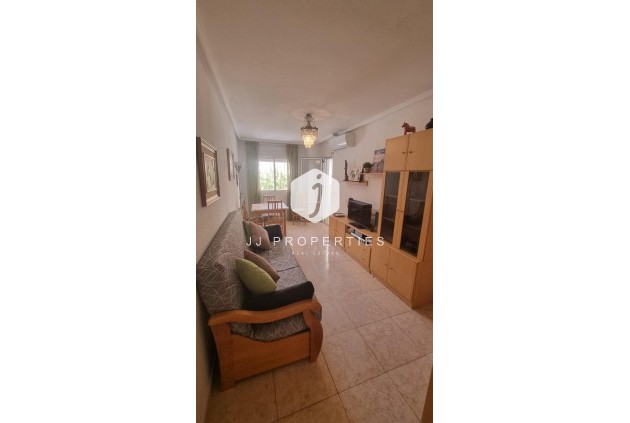 Aus zweiter Hand - Wohnung -
Torrevieja - Centro