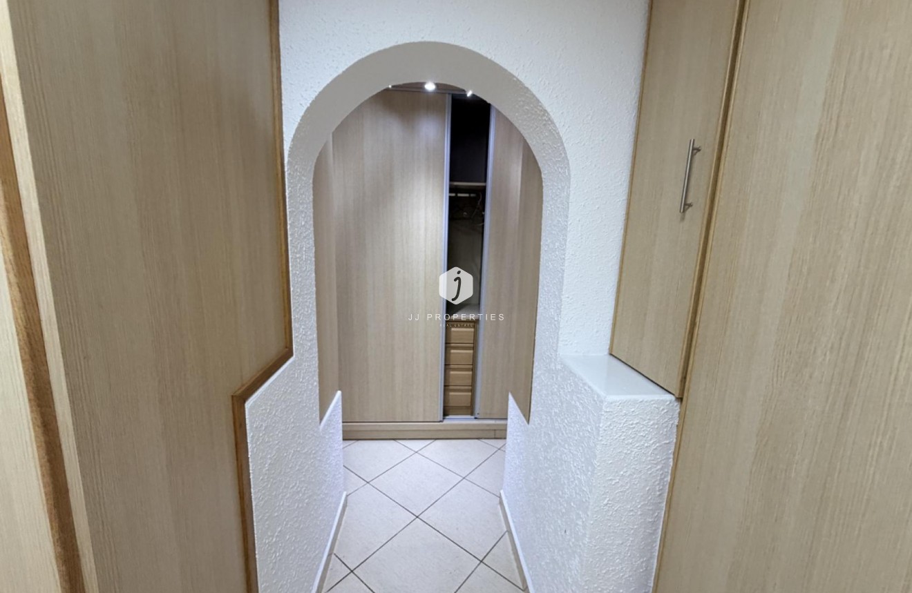 Aus zweiter Hand - Villa -
Torrevieja - Costa Blanca