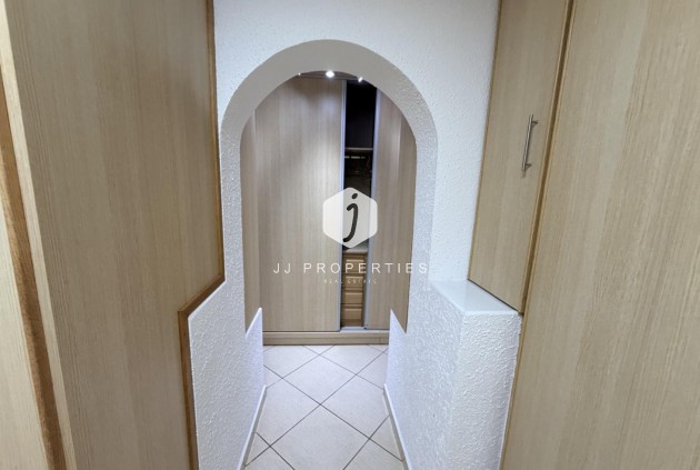 Aus zweiter Hand - Villa -
Torrevieja - Costa Blanca