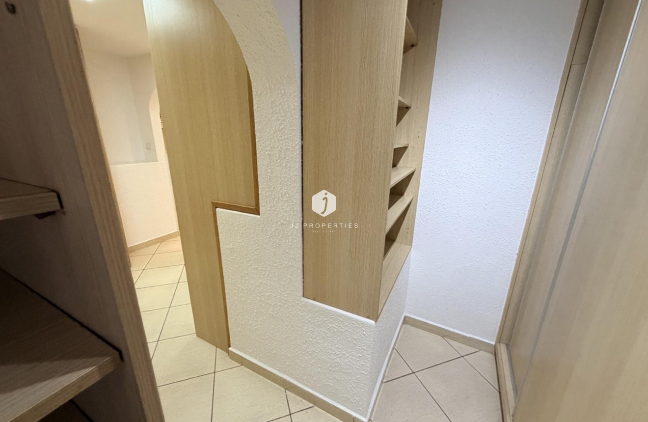 Aus zweiter Hand - Villa -
Torrevieja - Costa Blanca
