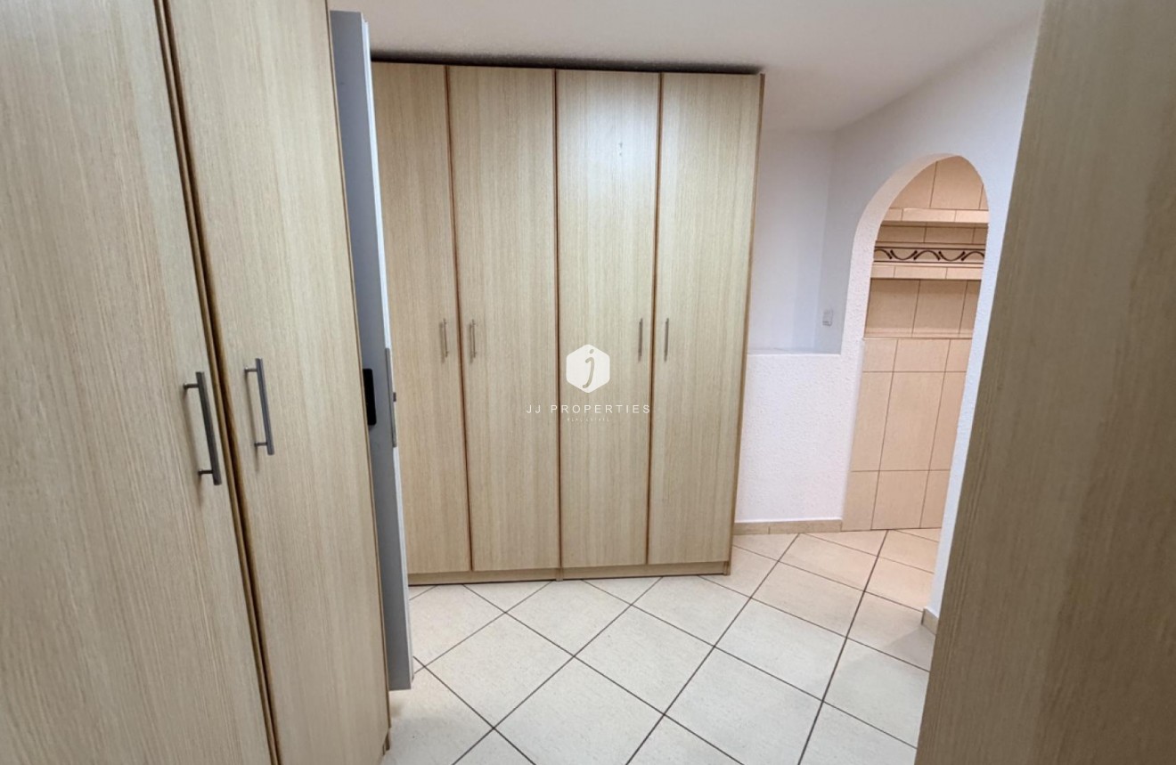 Aus zweiter Hand - Villa -
Torrevieja - Costa Blanca