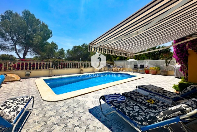 Z drugiej ręki - Villa -
Orihuela Costa - Costa Blanca