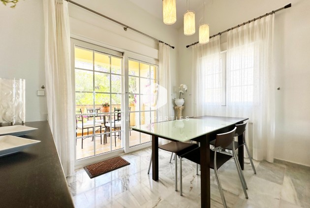 Z drugiej ręki - Villa -
Orihuela Costa - Costa Blanca