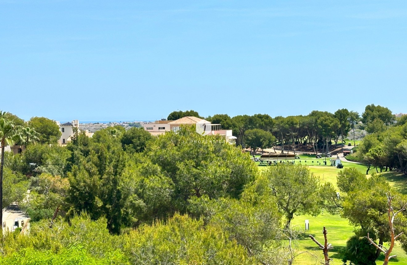 Z drugiej ręki - Villa -
Orihuela Costa - Costa Blanca