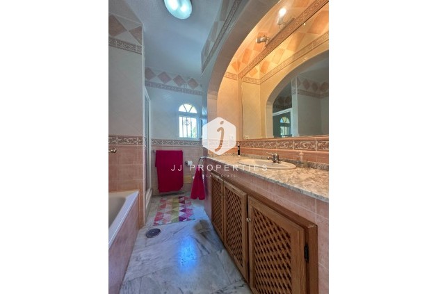 Z drugiej ręki - Villa -
Orihuela Costa - Costa Blanca