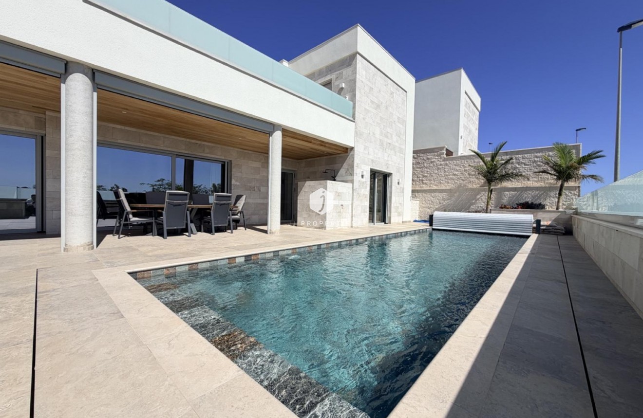 Aus zweiter Hand - Villa -
Benijofar - Costa Blanca
