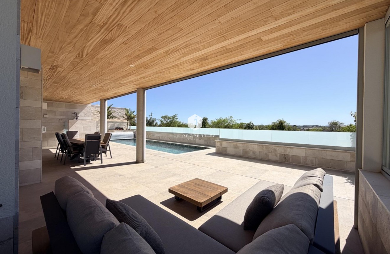 Aus zweiter Hand - Villa -
Benijofar - Costa Blanca