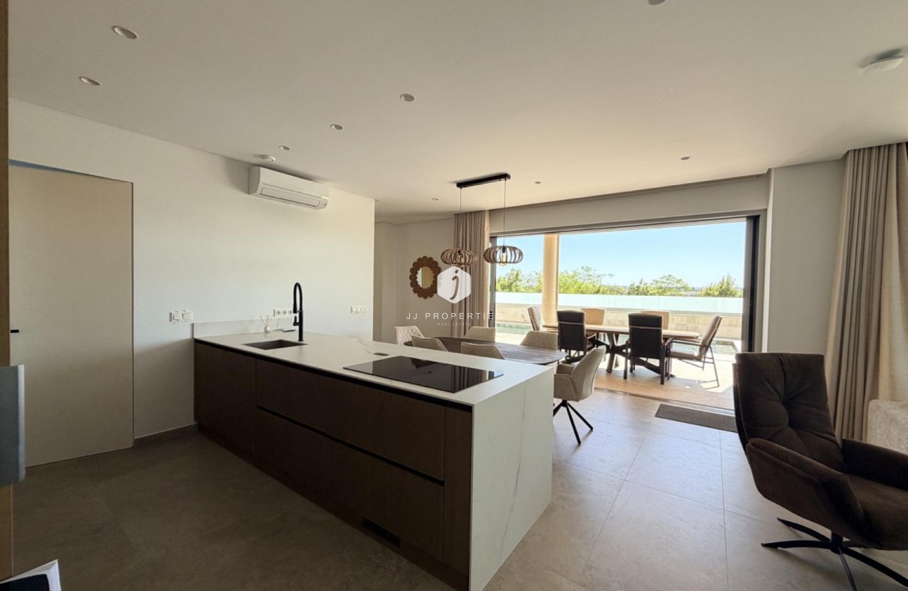 Aus zweiter Hand - Villa -
Benijofar - Costa Blanca