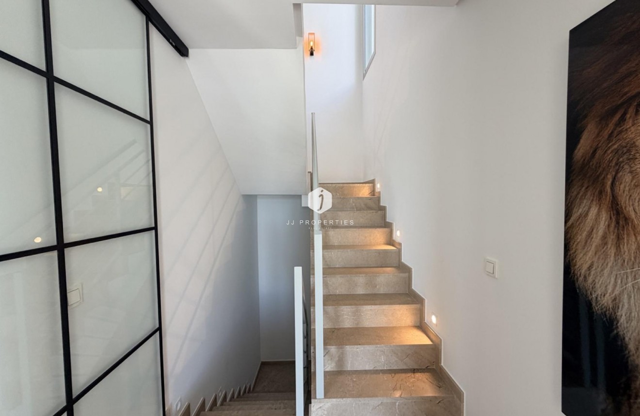 Aus zweiter Hand - Villa -
Benijofar - Costa Blanca