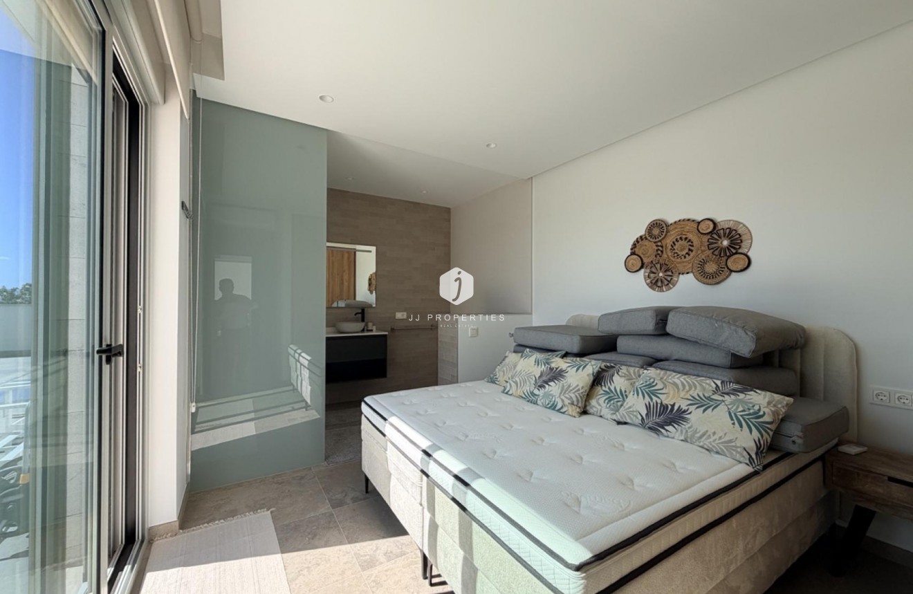 Aus zweiter Hand - Villa -
Benijofar - Costa Blanca