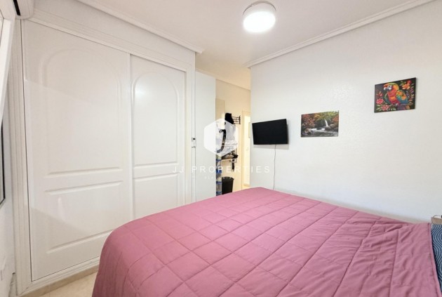 Aus zweiter Hand - Chalet -
Rojales - Inland