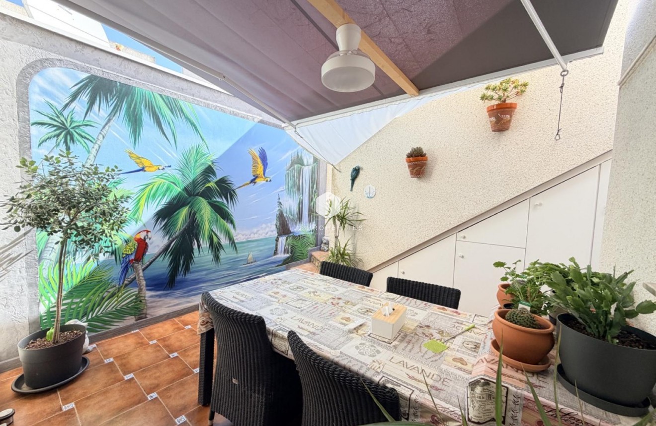 Aus zweiter Hand - Chalet -
Rojales - Inland
