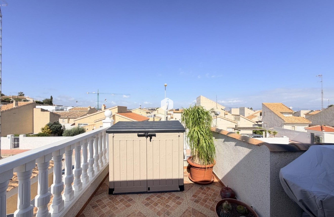 Aus zweiter Hand - Chalet -
Rojales - Inland