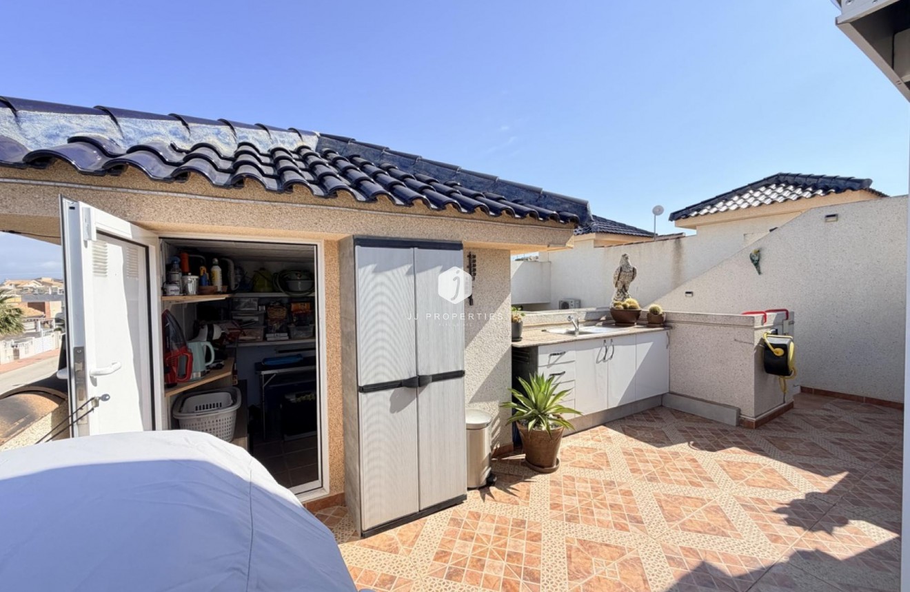 Aus zweiter Hand - Chalet -
Rojales - Inland