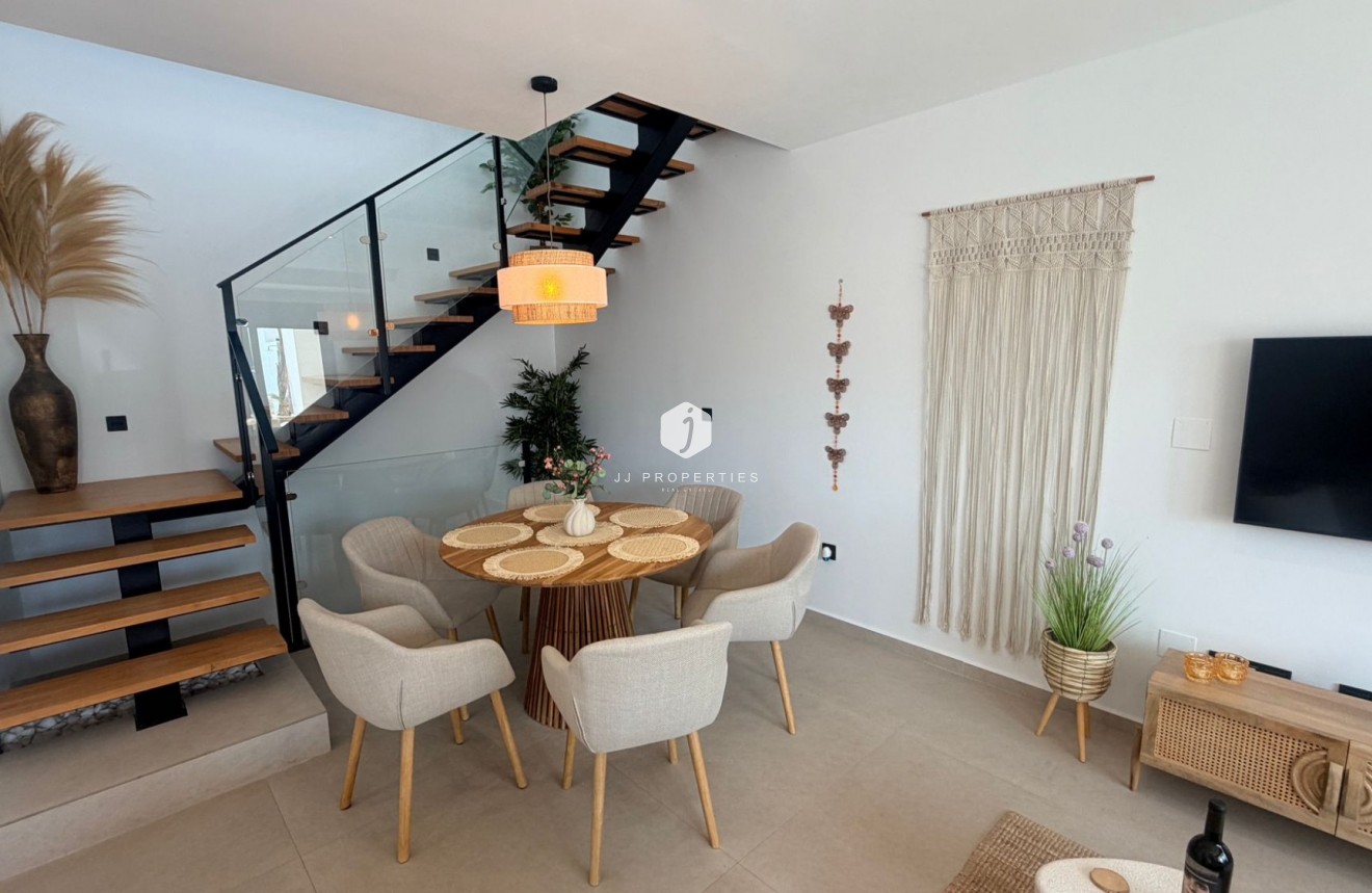 Aus zweiter Hand - Villa -
Dolores - Costa Blanca