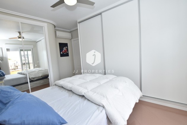 Z drugiej ręki - Villa -
Orihuela Costa - Costa Blanca