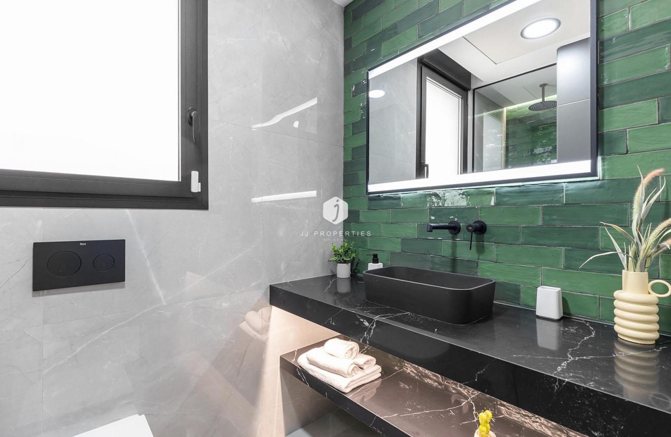 Nowy budynek - Villa -
Torrevieja - Los Balcones