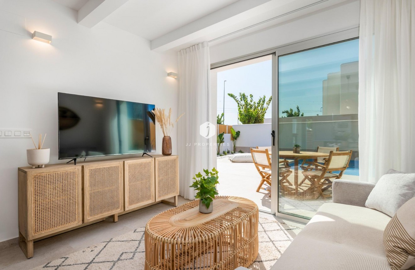 Obra nueva - Bungalow -
Dolores - Sector 3
