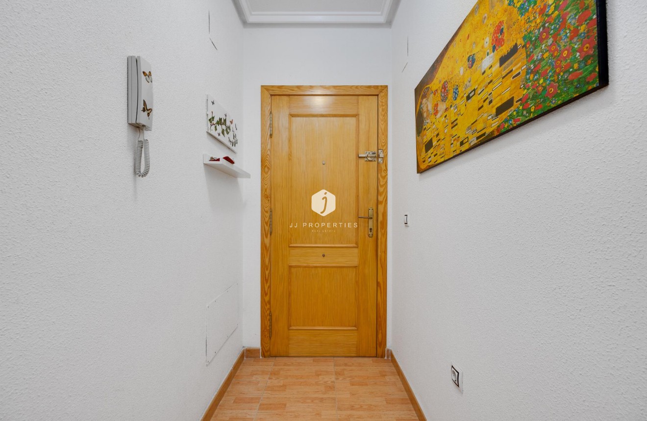 Segunda mano - Apartamento / piso -
Torrevieja - Costa Blanca